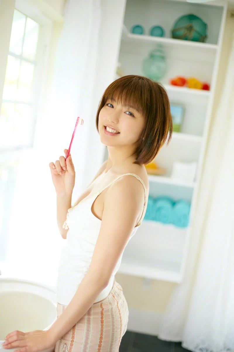 135 Erina Mano 真野恵里菜 2