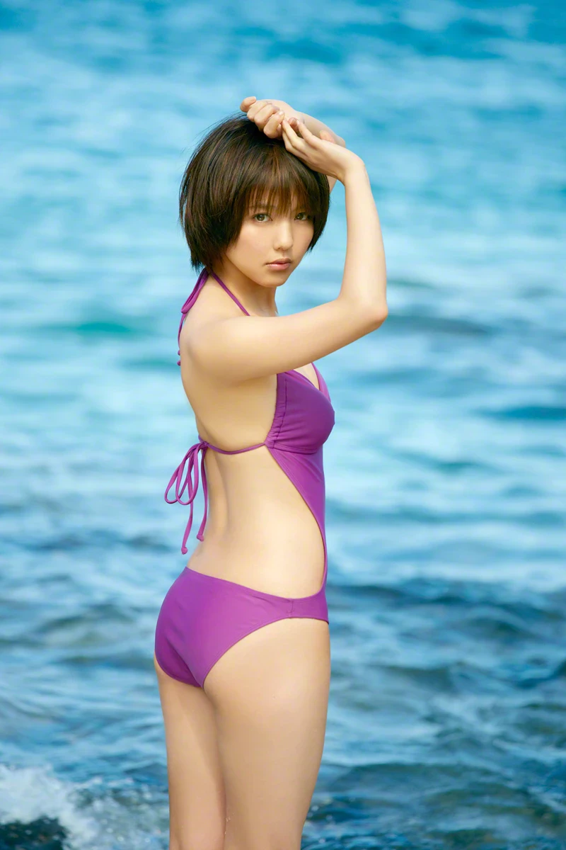 135 Erina Mano 真野恵里菜 2