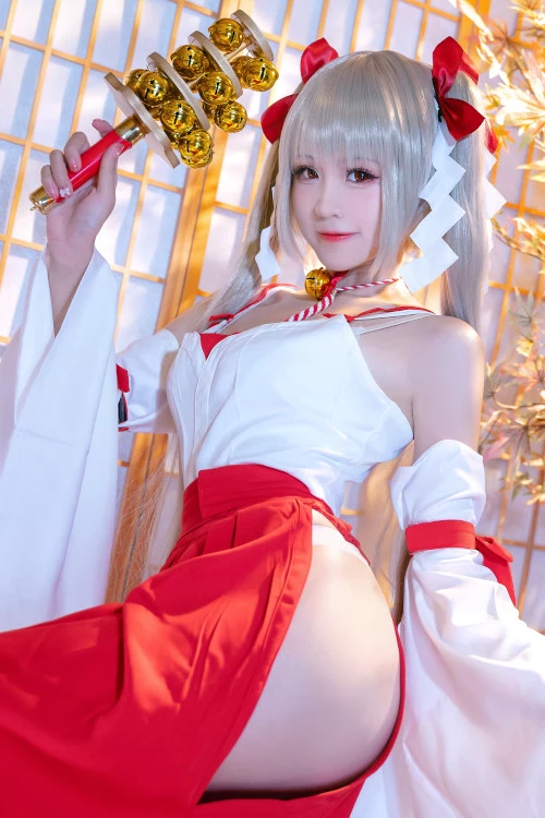 Cosplay 您的蛋蛋 天台JK