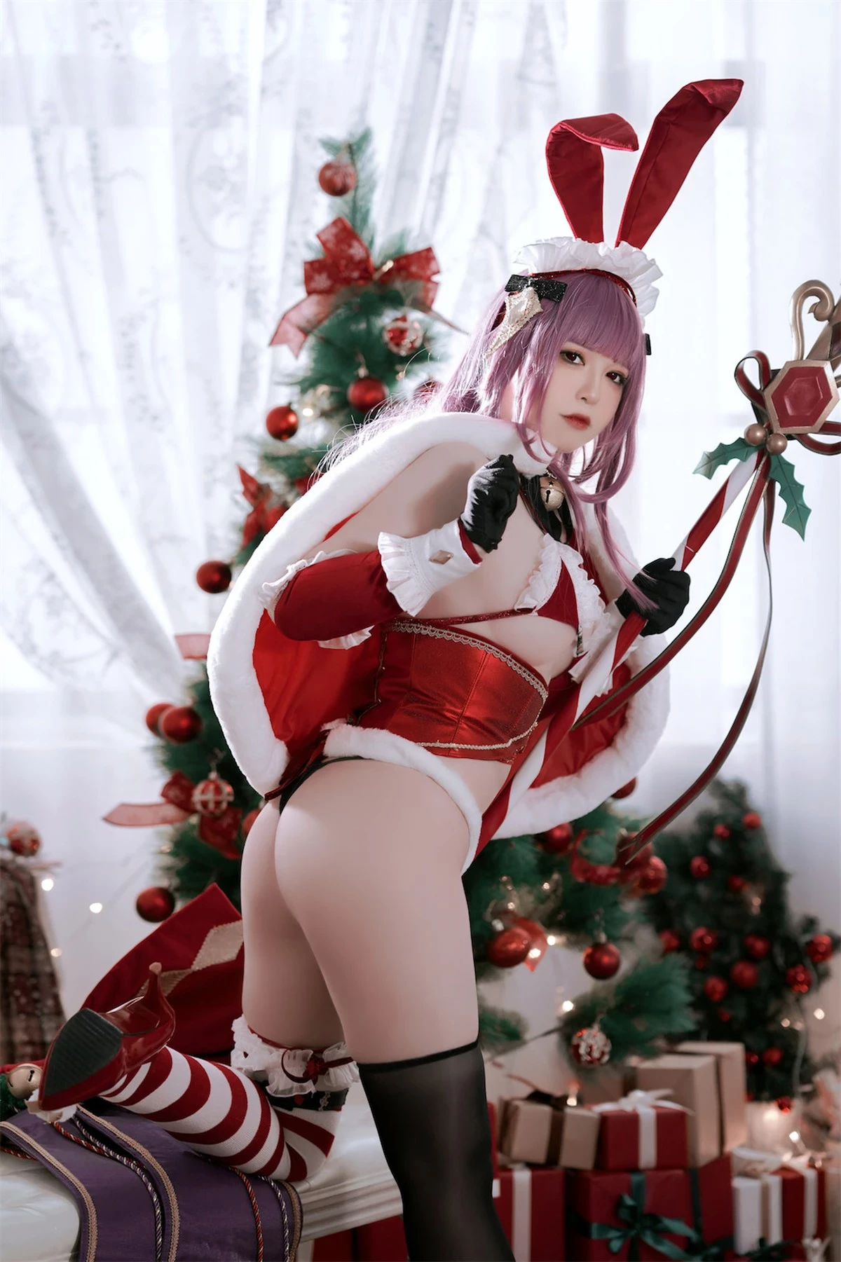 Cosplay 半半子 Christmas Bunny Aike