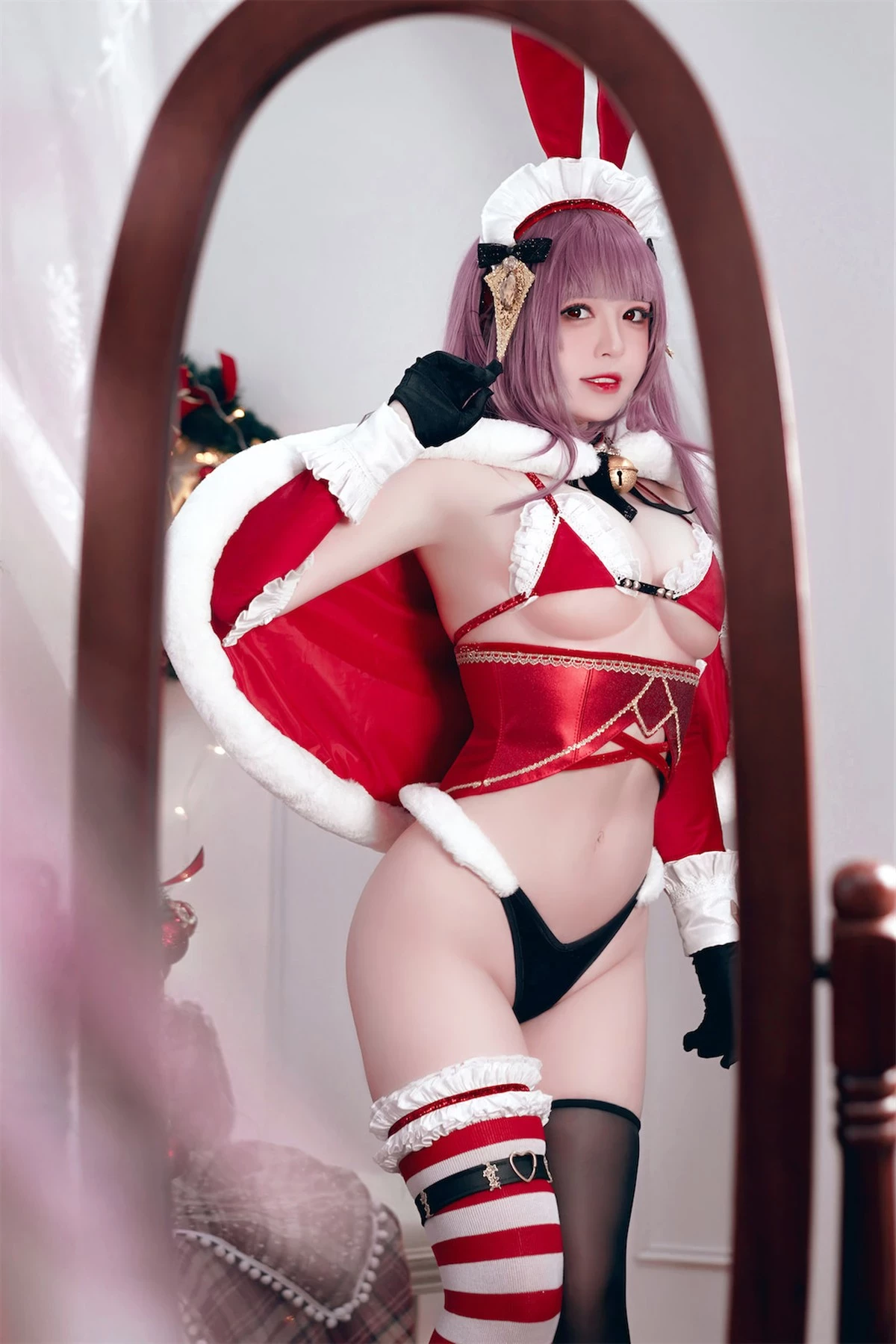 Cosplay 半半子 Christmas Bunny Aike