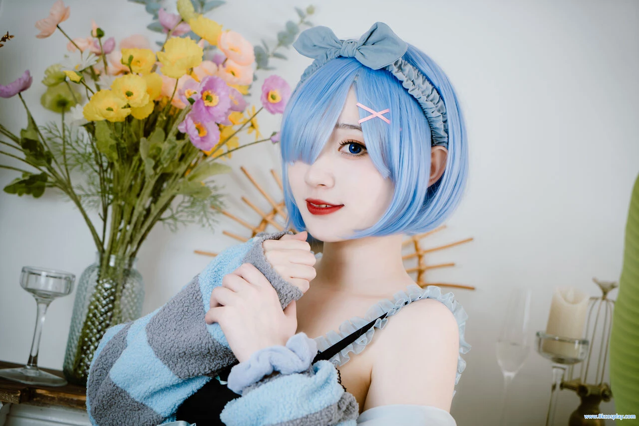 [桃墨公子] 居家的蕾姆 Rem