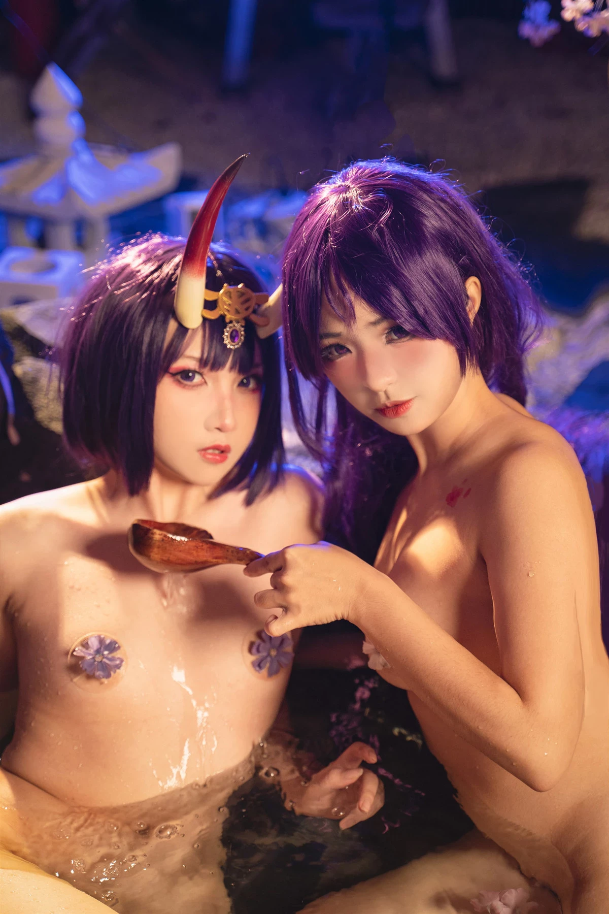 Cosplay 小和甜酒 阿呀 溫泉酒吞奶光雙人 Set.01