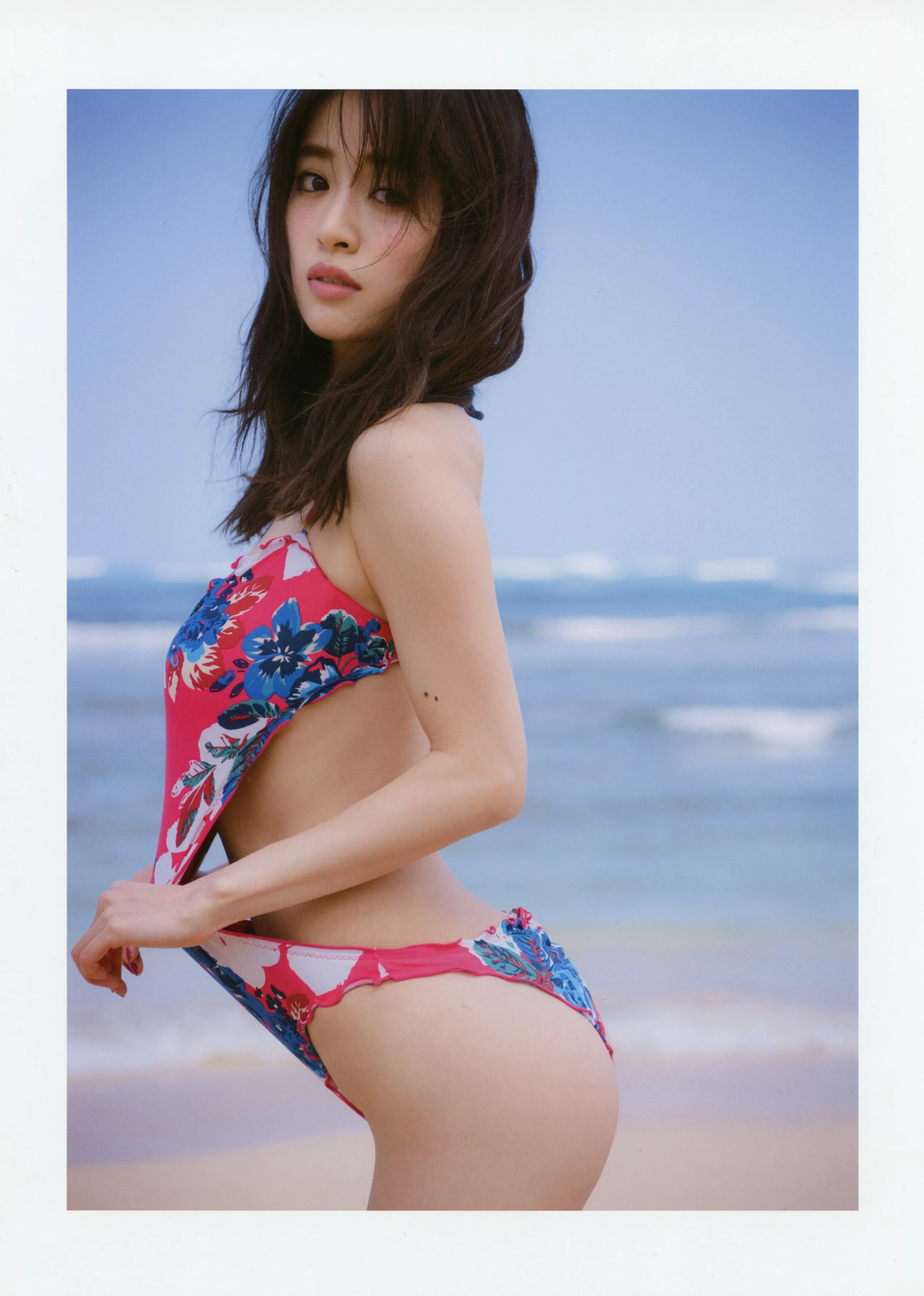 泉里香1st写真集“Rika!”1