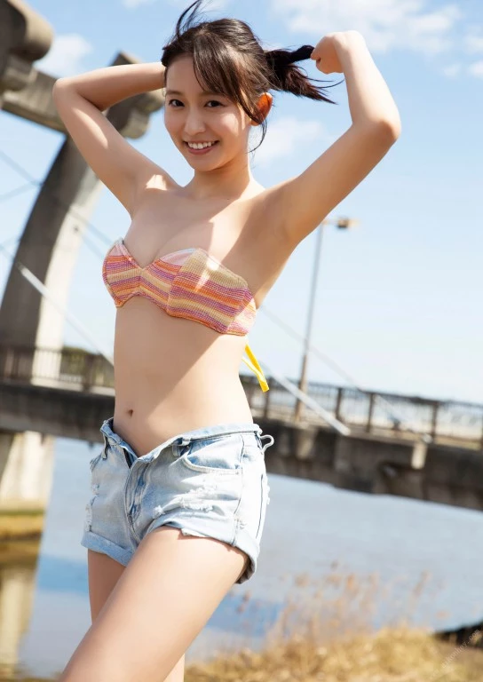 志田音々[Photobook] 2024.05.09 [デジタル限定 YJ PHOTO BOOK]写真集“ねねとまるまる。” [375P]