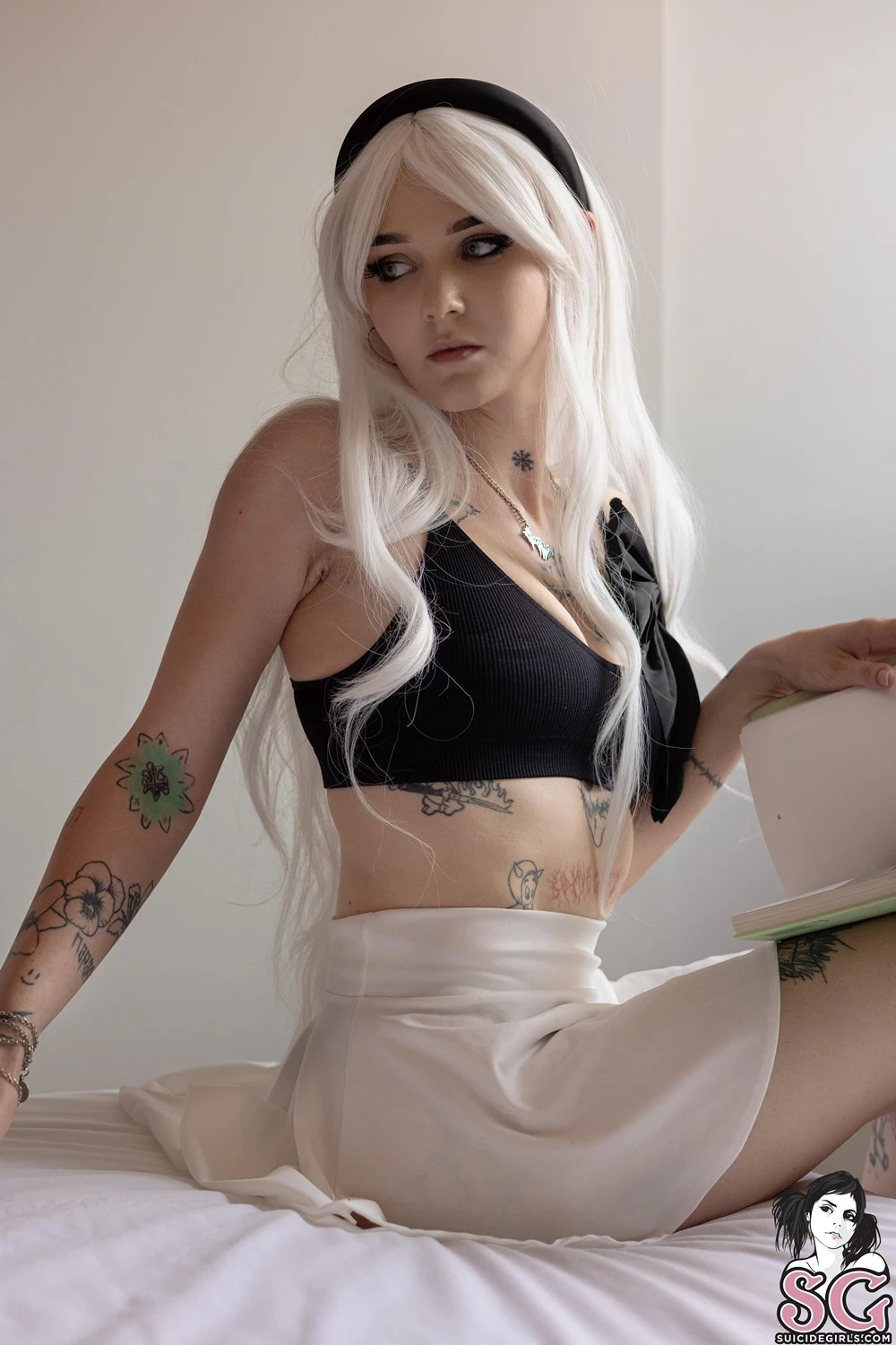 [Suicide Girls]Jan 05, 2025 - Raziel - Lost In The Story[55P]