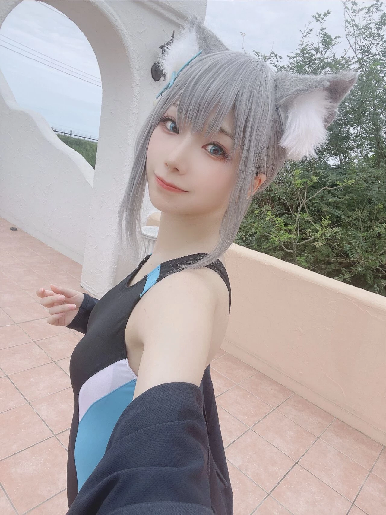 Nawo - Shiroko swimsuit