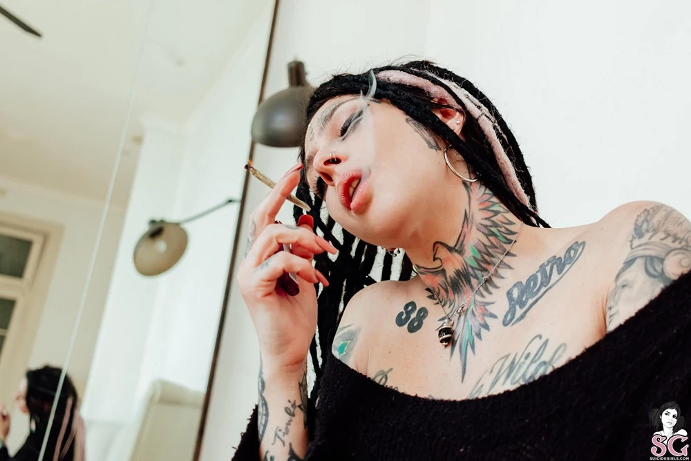 [Suicide Girls]Jan 17, 2025 - Elfika - Mystify[46P]