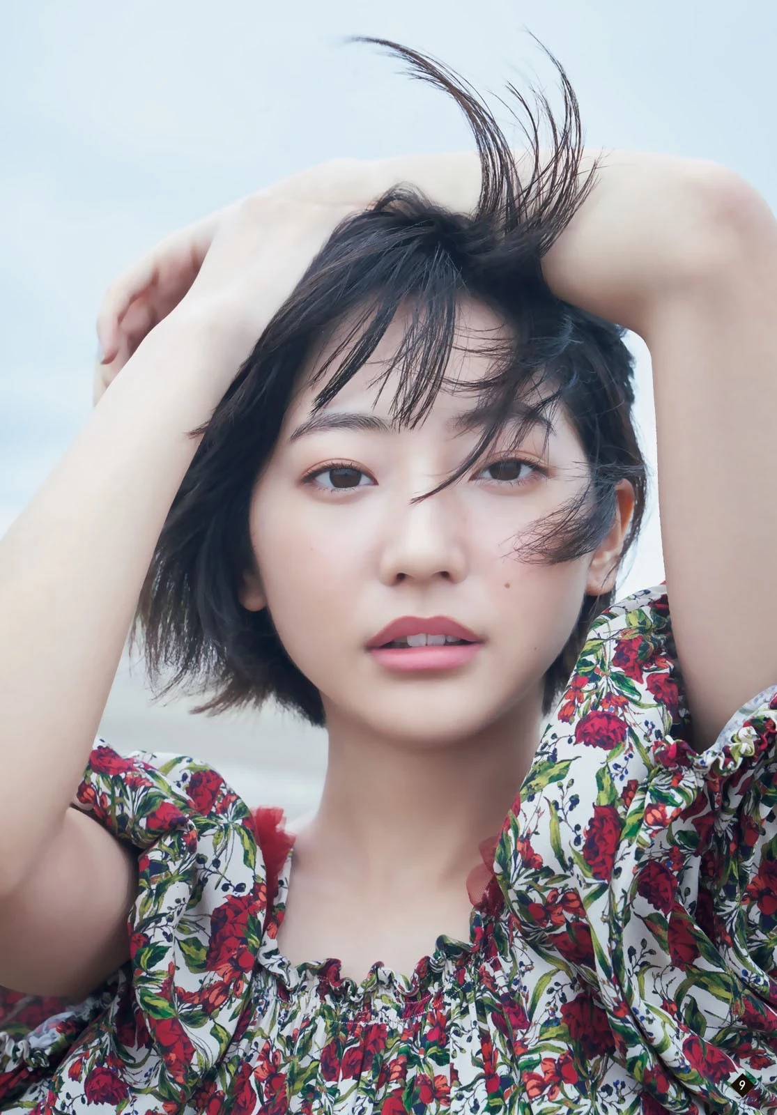 武田玲奈 短发妹外型亮眼身材又厉害